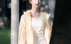 巜瑜伽室里的激情HD免费观看